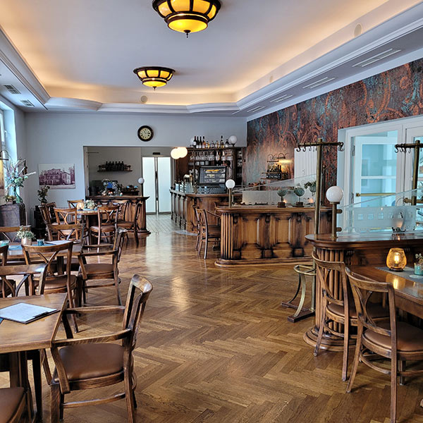 Restaurant Molli Bahnhof alt